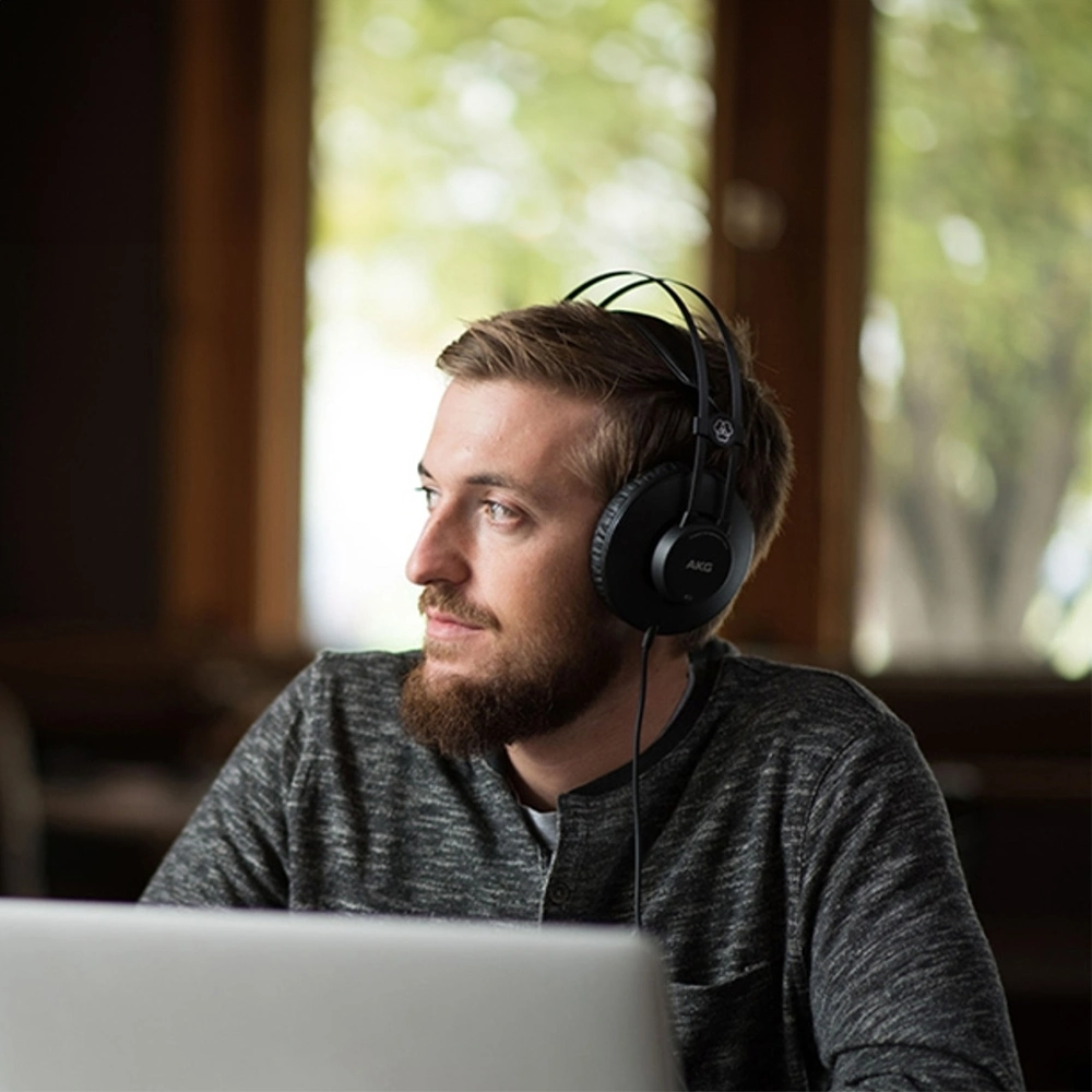 AKG K52 Stüdyo Referans Kulaklığı, Kapalı Tip