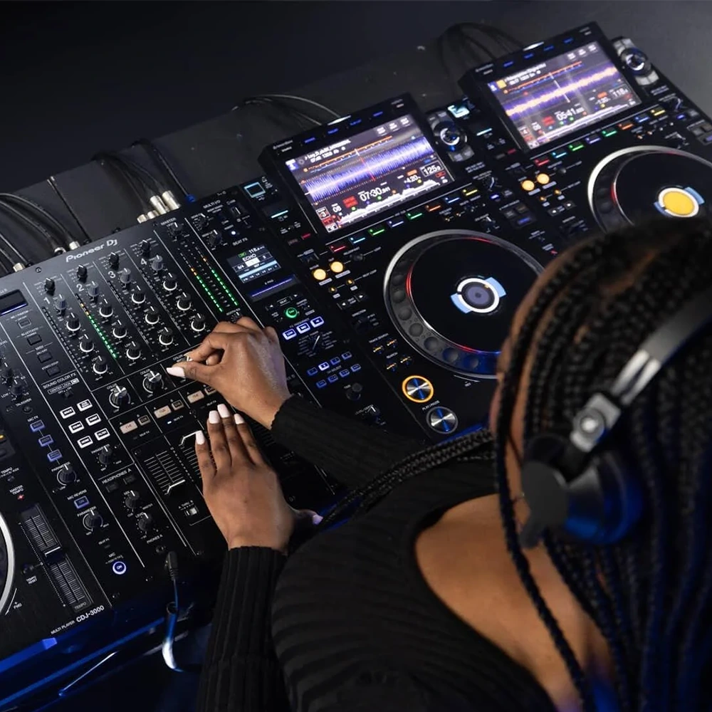 Pioneer DJ CDJ-3000 Profesyonel DJ Media Player Ana Görsel CDJ3000