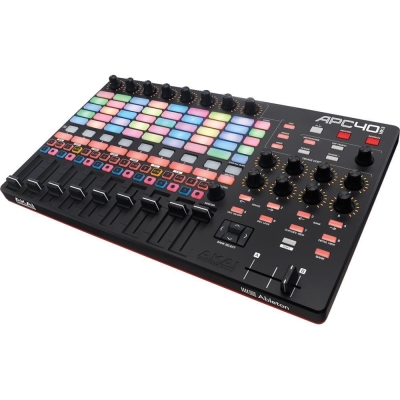 Akai APC40 MK2 Müzik Prodüksiyonu Kontrol Cihazı - 1