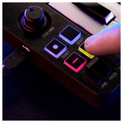 Alesis QMINI 25 Tuş Midi Klavye - 5