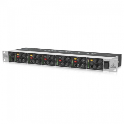 Behringer Powerplay HA6000 Kulaklık Preamfisi - 4