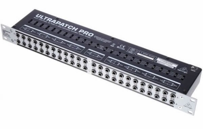 Behringer PX3000 48 Port Patch Panel - 1