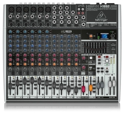 Behringer XENYX X1832USB 18 Kanallı Efektli Mikser - Behringer