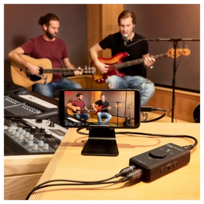IK Multimedia iRig Stream iPhone, iPad ve Mac/PC için Canlı Yayın Ses Kartı - 4