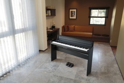 Korg LP180 Siyah Dijital Piyano - 4