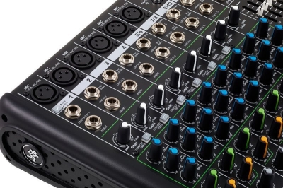 Mackie PROFX12v2 12 Kanal Mikser - 3