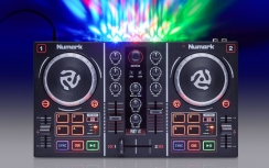 Numark Partymix DJ Controller - Numark