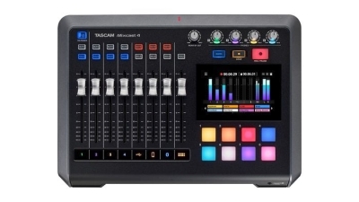 Tascam Mixcast 4 Podcast Controller - 1