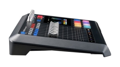 Tascam Mixcast 4 Podcast Controller - 4